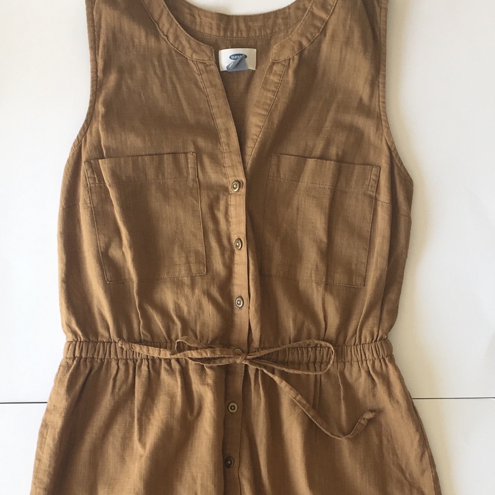 Old Navy Sleeveless Shirtdress